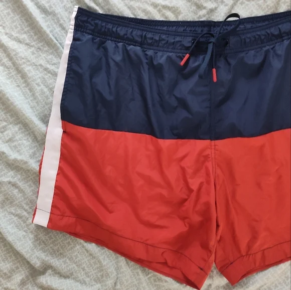 H&M Men's Red and Navy Colorblock Swim Shorts XL - Picture 2 of 12